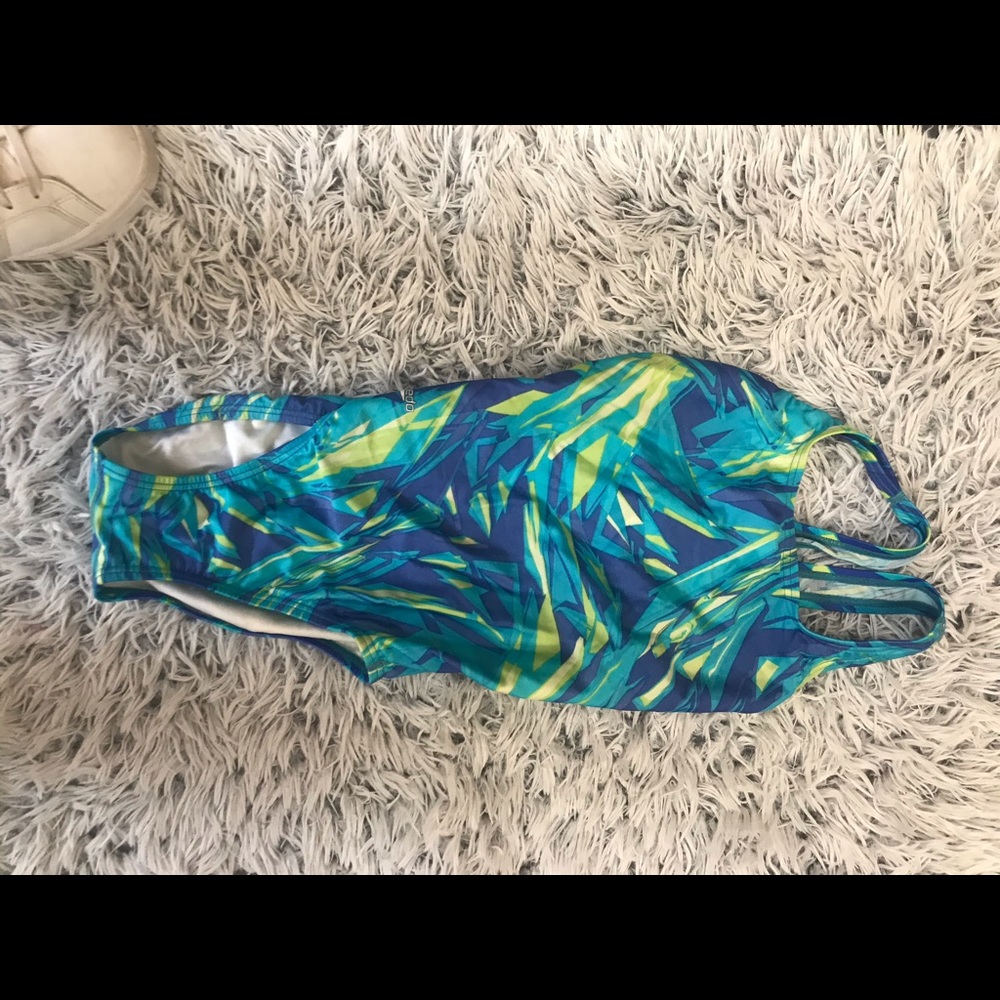 Speedo swimsuit size 30